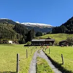 Haus Tauernblick 3 *
