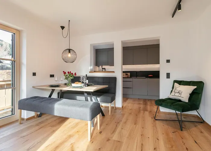 Haus Tauernblick 3 Apartment